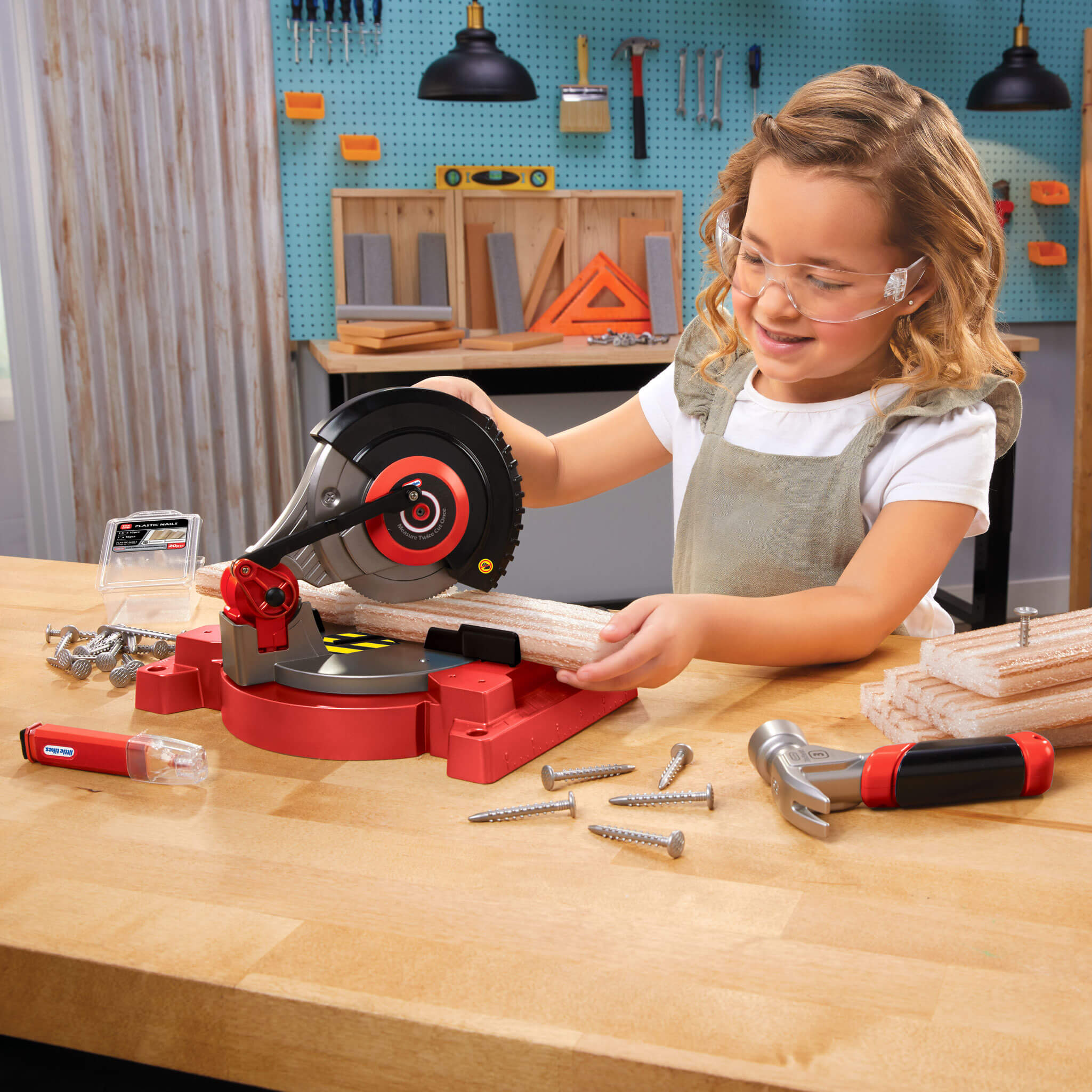 Creative Construction™ Power Cuts Set - Kid-Friendly Cutting Tools and Building Pieces with Hands-On Building and Problem Solving
